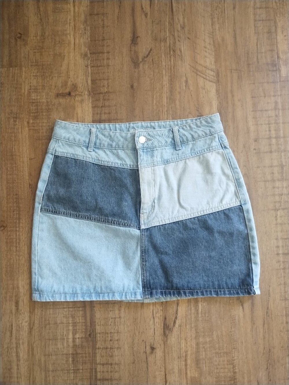 Denim mini skirt - patch denim - wild Fable sz 8